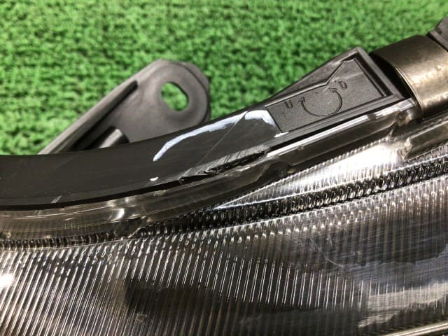 Used]Left Headlight TOYOTA Aqua 2020 DAA-NHP10 8117052M10 - BE