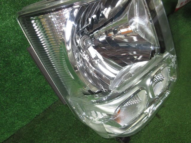 DA17V エブリィ DG17V スクラム☆純正 ハロゲン ヘッドライト左右