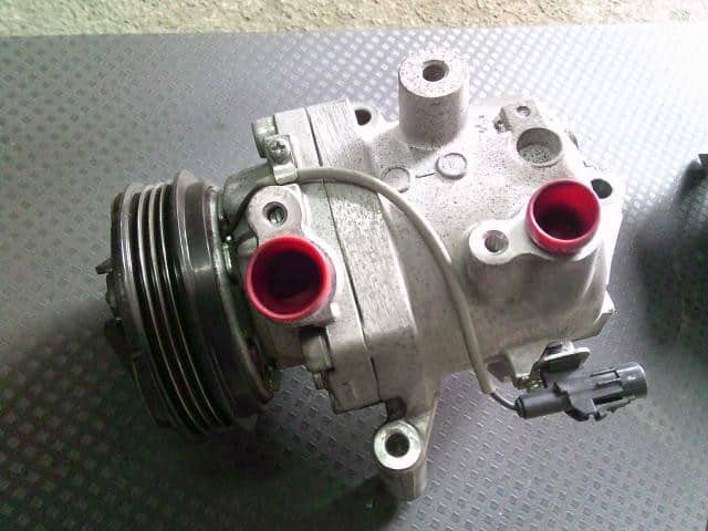 Used]A/C Compressor SUZUKI Jimny 2020 3BA-JB64W 9520077R01 - BE
