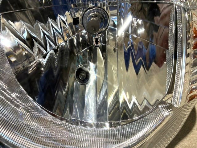 Used]Left Headlight DAIHATSU Mira cocoa 2009 DBA-L685S 81550B2520