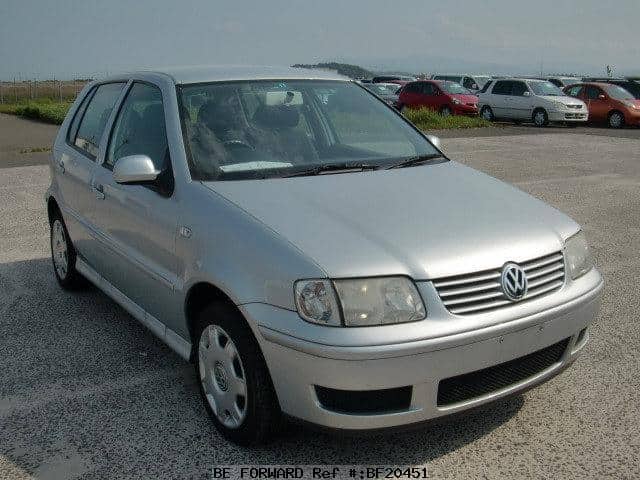 1990 VOLKSWAGEN POLO/GF-6NAHW BF20451 usados en venta - BE FORWARD
