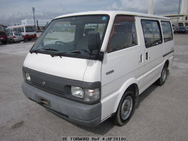 Купить Nissan NV200 2009 г Mitsubishi Delica D:3 Дефлектор капота (Мухобойка) в