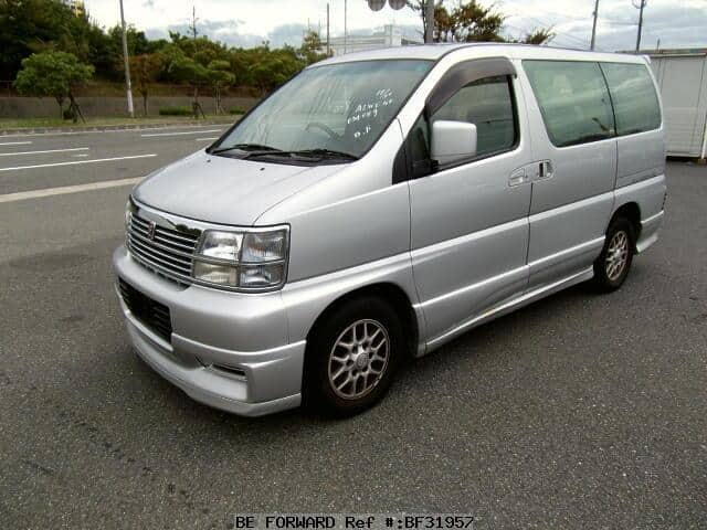 Nissan caravan elgrand минивэн