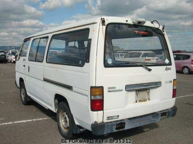 Nissan caravan 1990