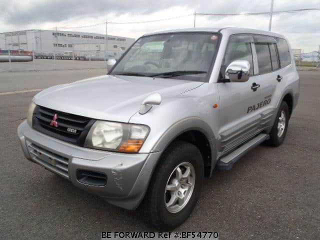 Mitsubishi pajero v75