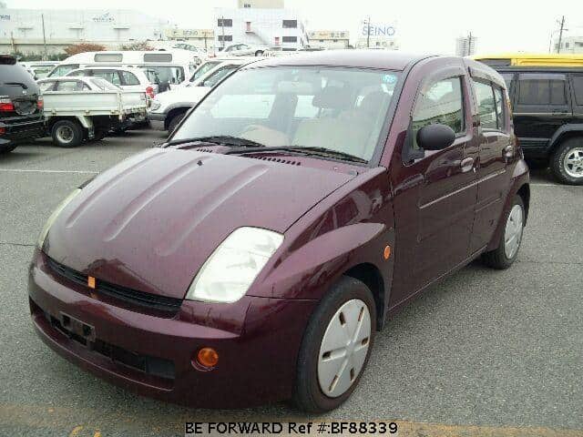 Toyota will 2001