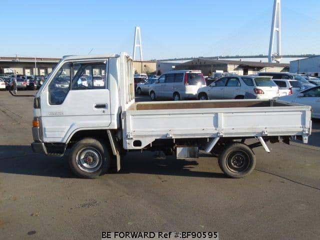 Toyota hiace lh85
