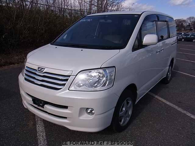 Used 2002 TOYOTA NOAH X NAVI SPECIAL/TA-AZR65G for Sale BF99098