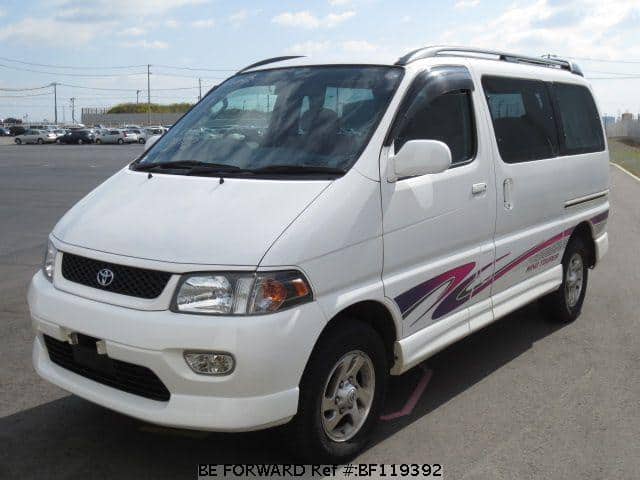 nissan cargo van 4x4