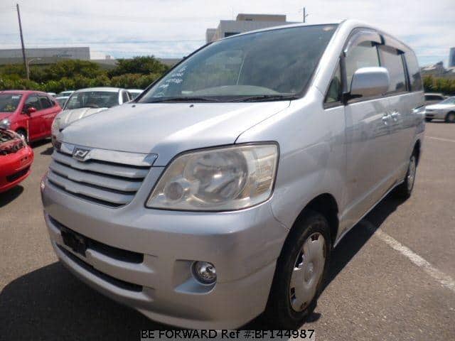 Used 2002 Toyota Noah Ta Azr60g For Sale Bf144987 Be Forward