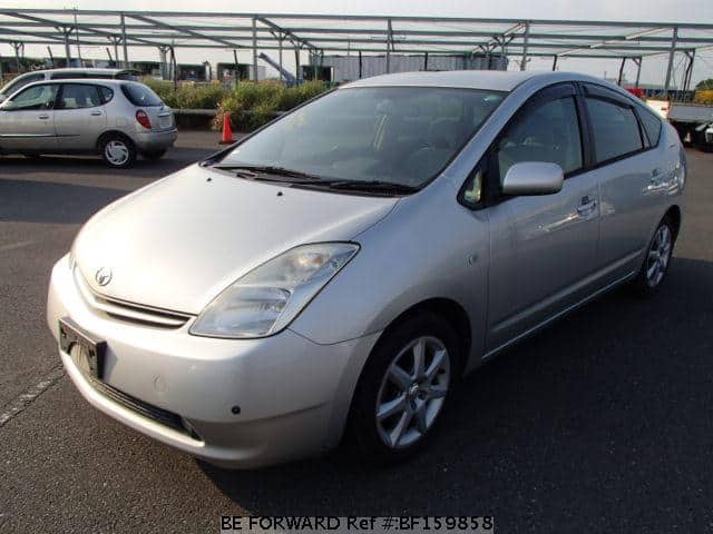 2004 prius outlet