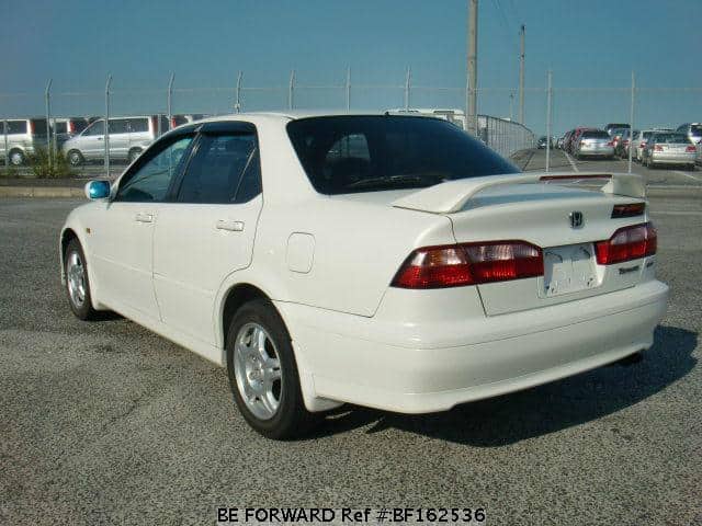Honda Torneo Sir серебристый