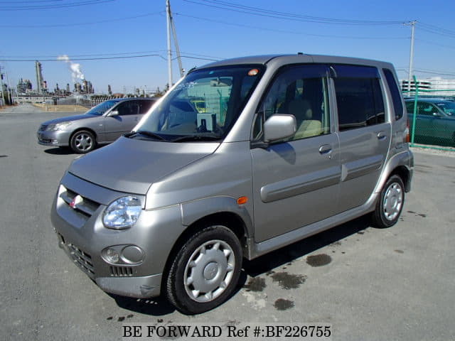 Mitsubishi Toppo 1999