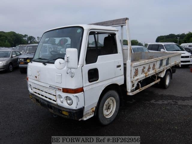 Nissan atlas 1990