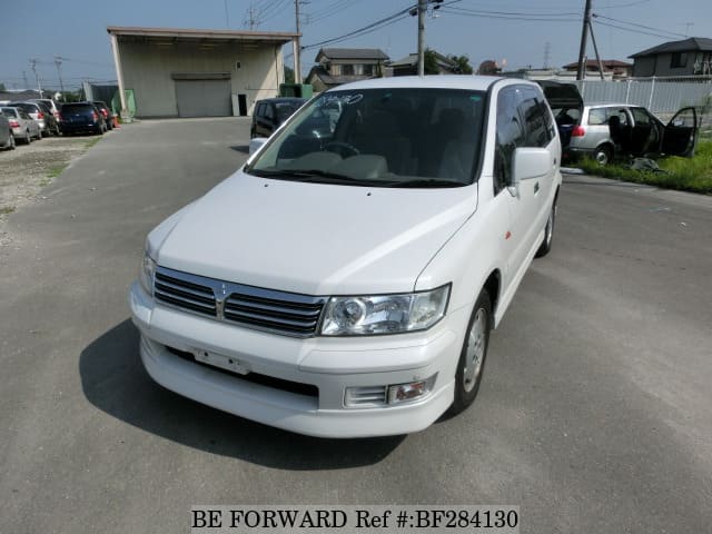 mitsubishi grandis 2001