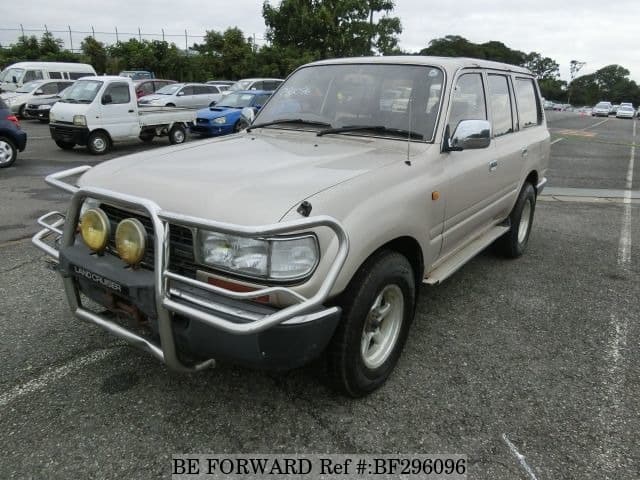 ヨウ Yohji Yamamoto's Y-3 Reworks the adidas ZX Torsion - Releases