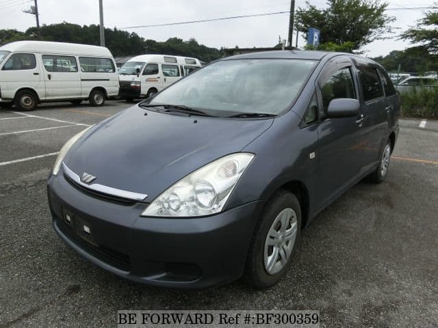 Used 2003 TOYOTA WISH X/UA-ZNE10G for Sale BF300359 - BE FORWARD