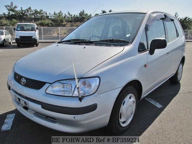 Toyota spacio 1999