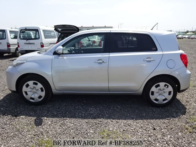 Toyota Ist 2010 Model