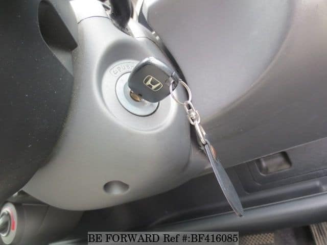 Used 2004 HONDA FIT A/DBA-GD2 for Sale BF416085 - BE FORWARD