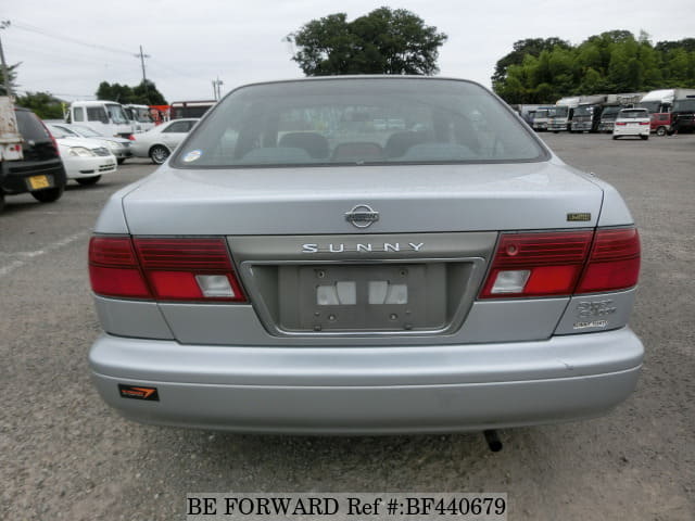 Nissan sunny 1998