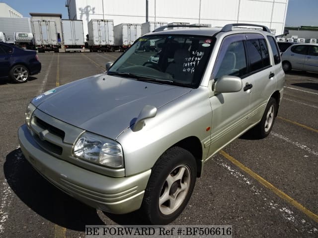 Suzuki escudo td52w
