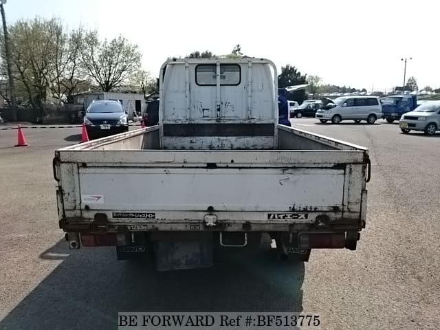Toyota hiace lh85