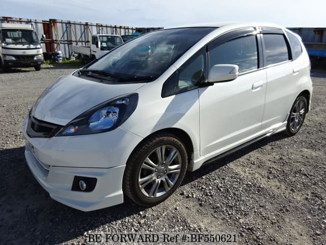 Used 11 Honda Fit Rs Dba Ge8 For Sale Bf Be Forward