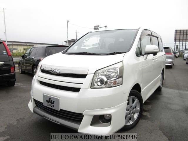 Toyota noah 2007