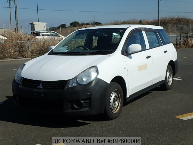 Mitsubishi lancer cargo