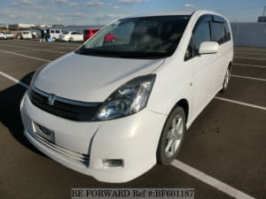 Used 2006 TOYOTA ISIS BF601187 for Sale