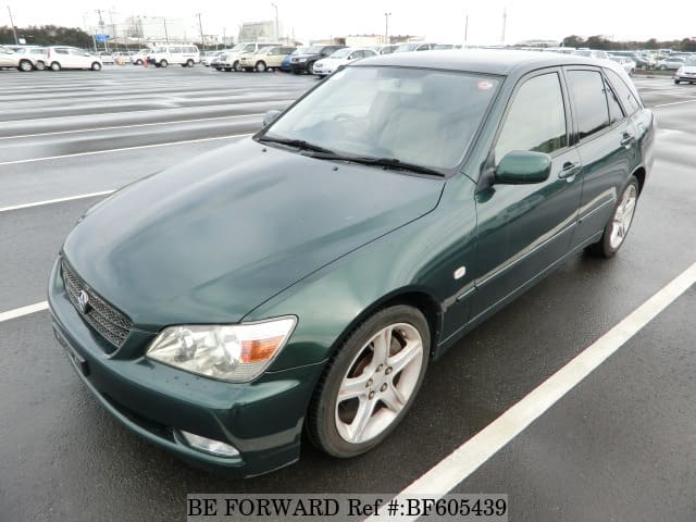Toyota altezza 2002