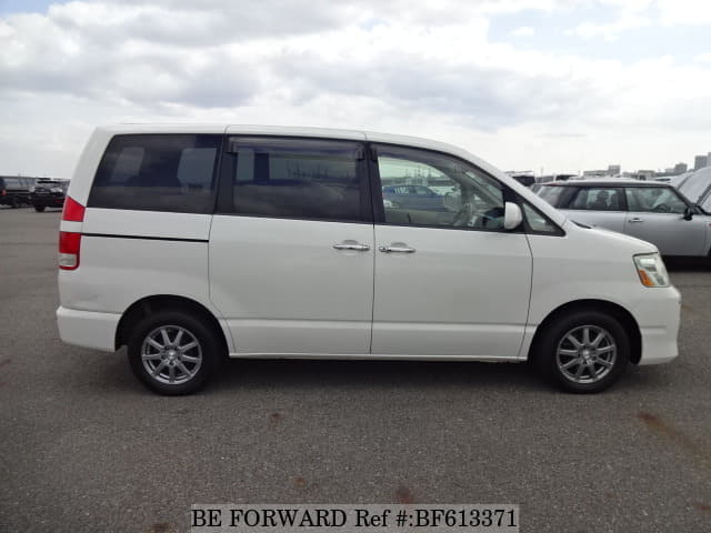 Used 2006 TOYOTA NOAH X SPECIAL EDITION/DBA-AZR65G for Sale