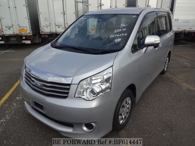 Used 2012 TOYOTA NOAH X/DBA-ZRR70G for Sale BF614447 - BE FORWARD