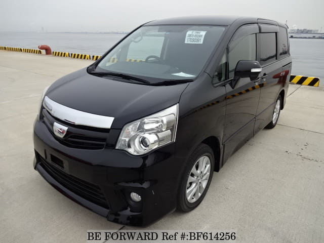 toyota noah si toyota noah si