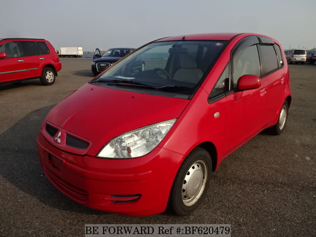 Mitsubishi colt 2003 года