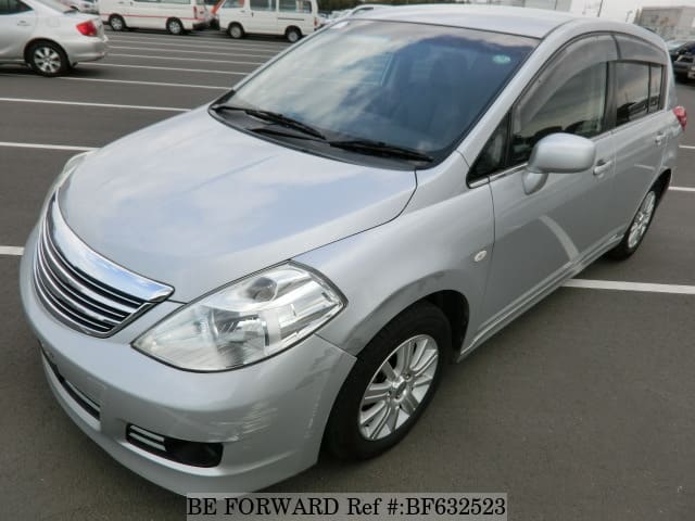 Nissan tiida axis