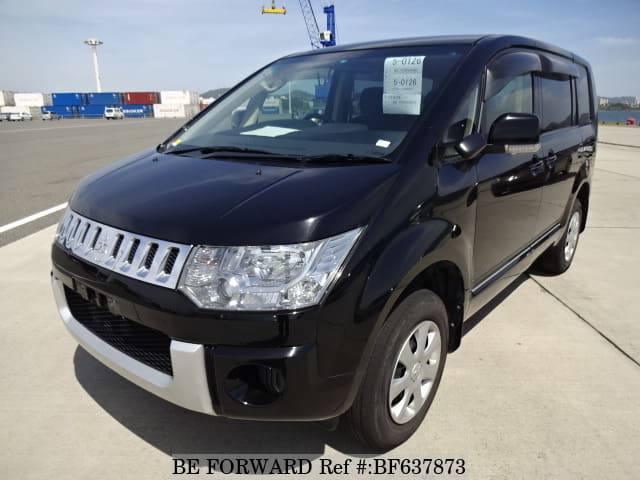 MITSUBISHI Delica D5 for Sale