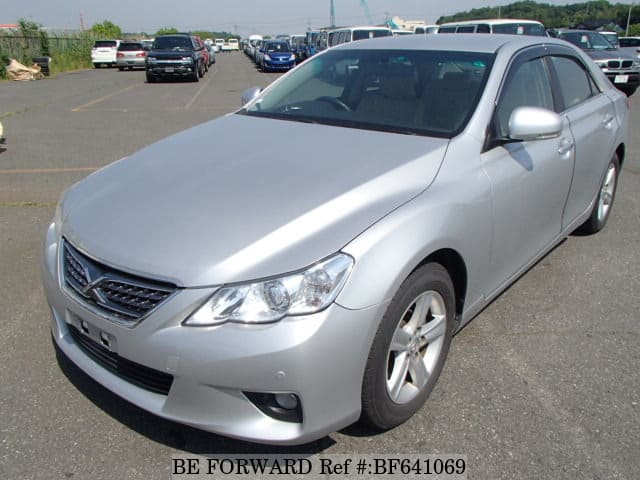 Toyota mark x 2010