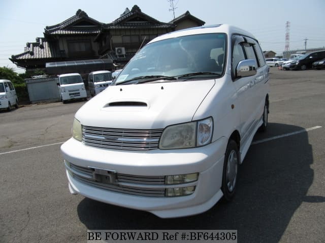 Used 2001 TOYOTA TOWNACE NOAH BF644305 for Sale