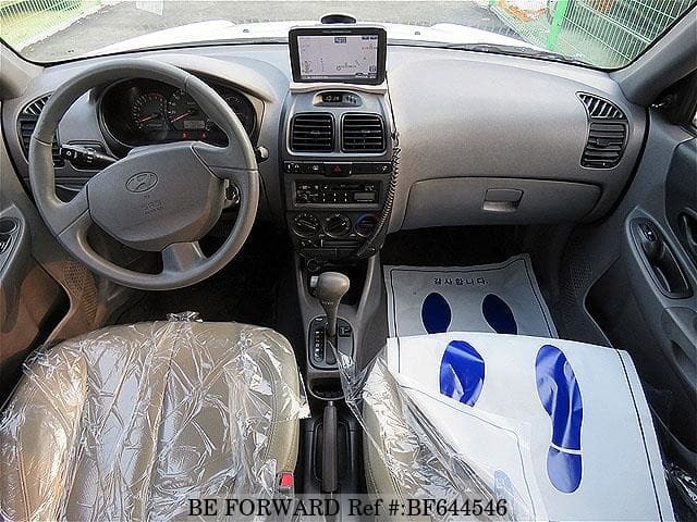 HYUNDAI VERNA Usado en Venta BF6 verna 2002 HYUNDAI VERNA Usado en Venta BF6