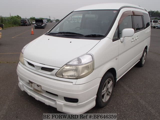 Nissan serena 2001