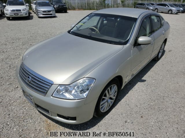 Nissan fuga 2004