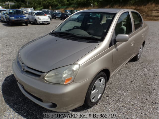 Toyota platz 2003