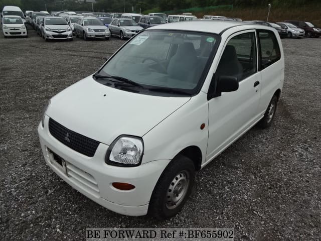 MITSUBISHI Minica