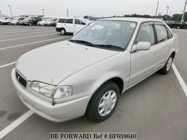 TOYOTA Sprinter Sedan