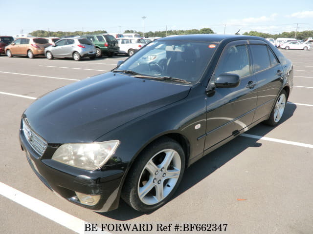 Toyota altezza 2005