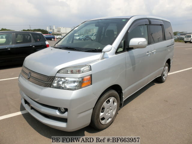 Toyota voxy 2006