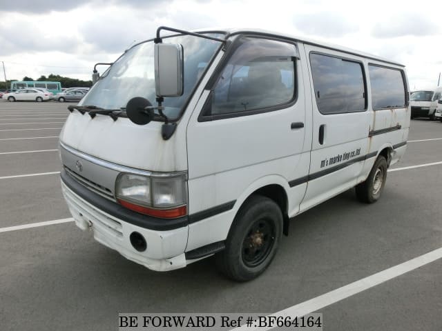 TOYOTA Hiace Van