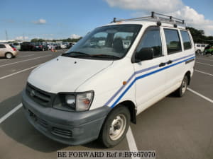 Used 2001 TOYOTA TOWNACE VAN BF667070 for Sale